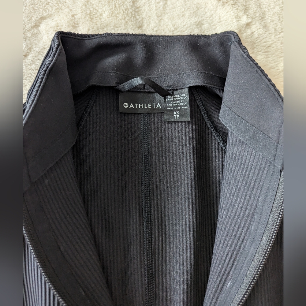 Athleta Salutation Rib Jackets - Picture 8 of 8